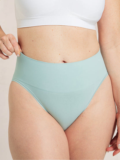 Truekind® 2-Pack Everyday Comfort Smoothing Panty