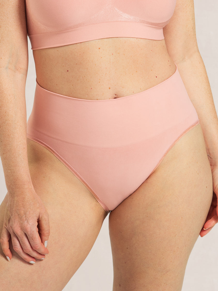 Truekind® 2-Pack Everyday Comfort Smoothing Panty