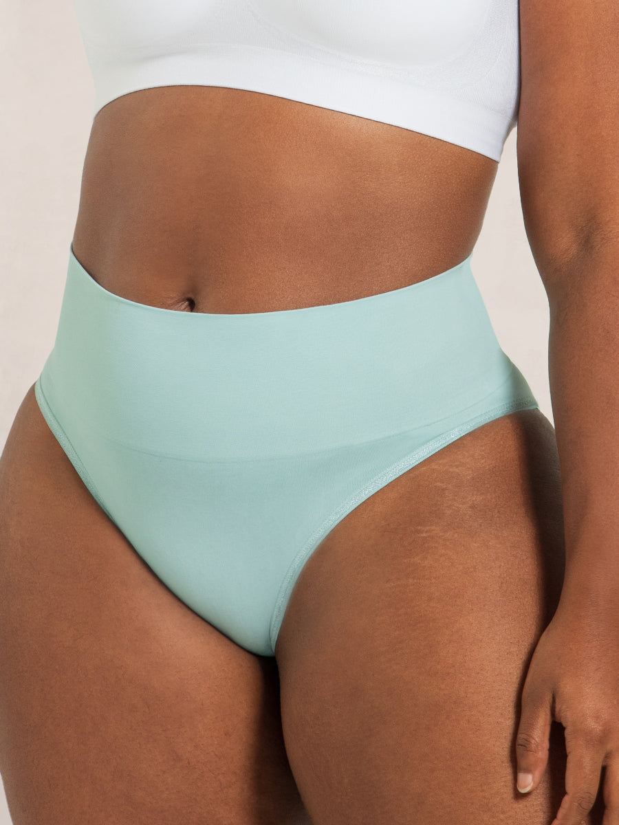 Truekind® 2-Pack Everyday Comfort Smoothing Panty