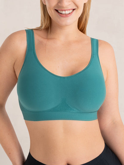 Truekind® Smoothing Wireless Bra
