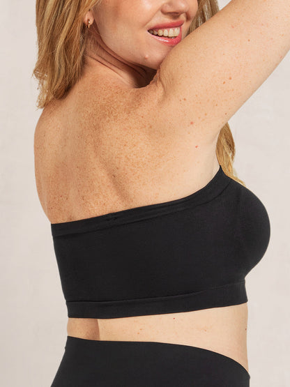 Black strapless bras