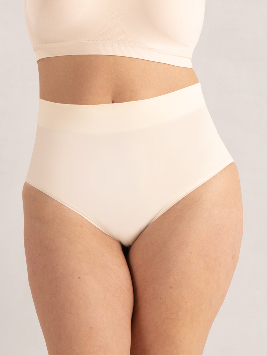 Truekind® TrueCool Mid-Waist Menopause Brief